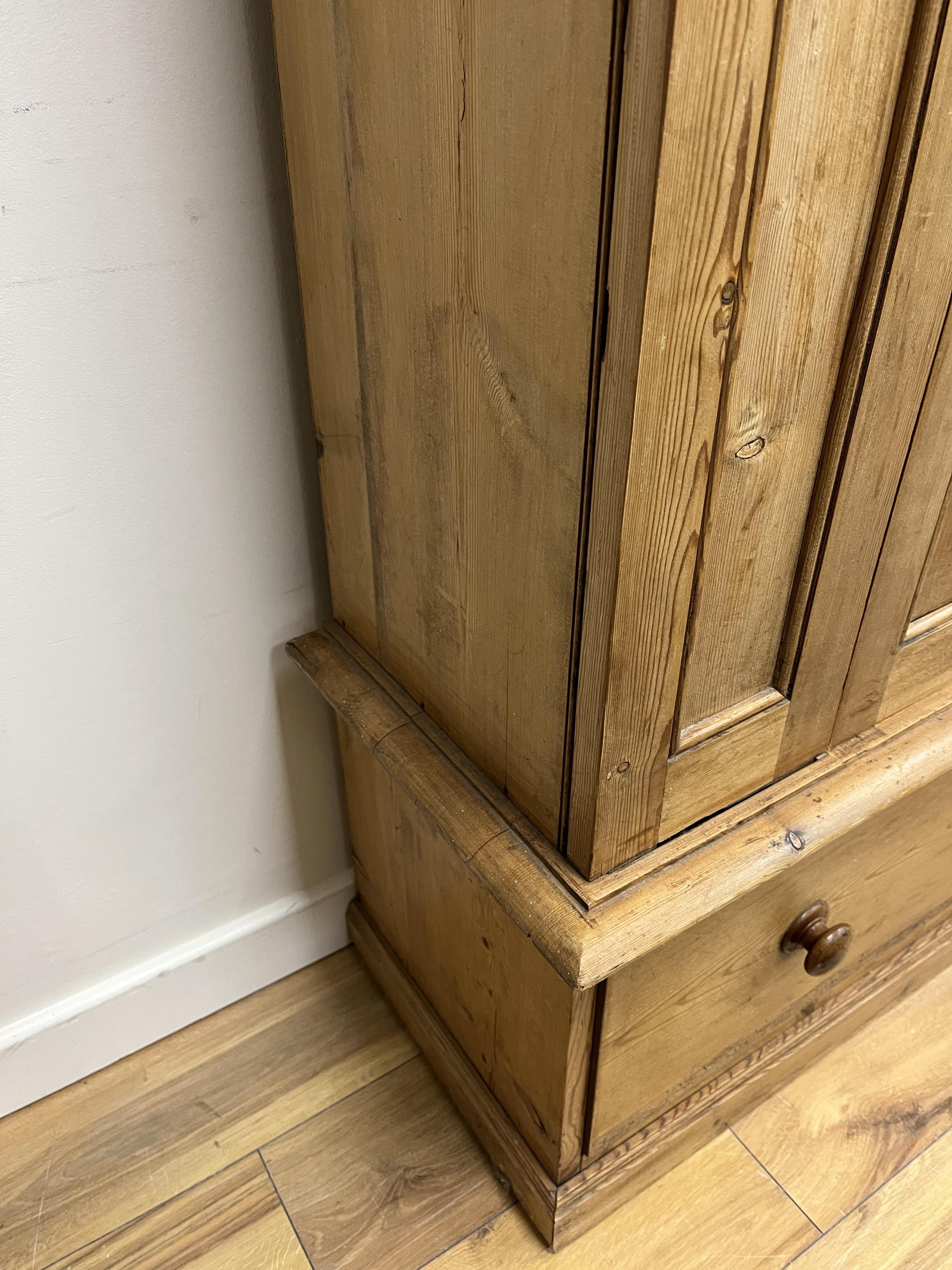 A Victorian pine single door wardrobe, width 96cm, depth 37cm, height 187cm